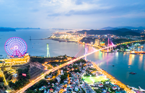 Faire de Quang Ninh un centre de l’économie maritime